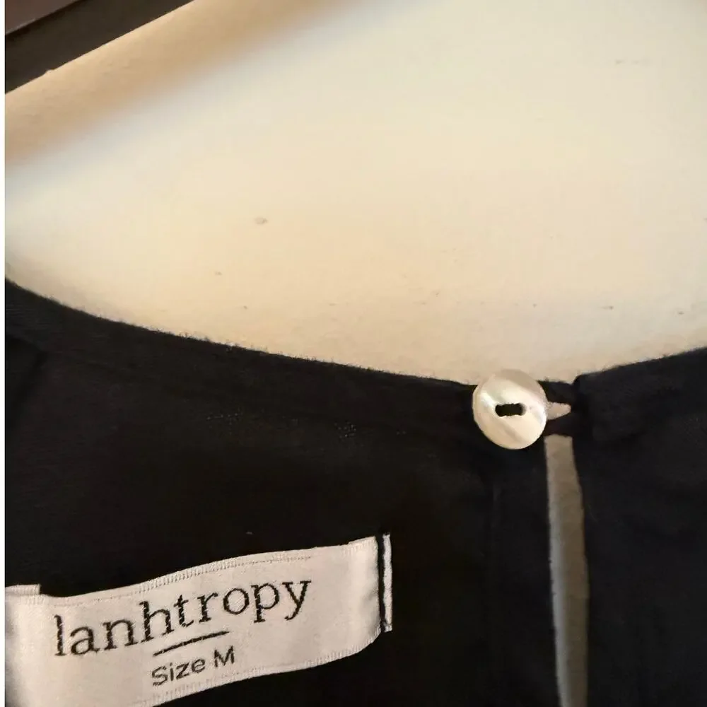 Lanhtropy Black Linen Balloon Sleeve Top - Picture 2 of 4